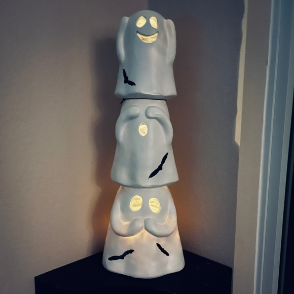 Other - Trio Light Up Ghost